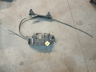 электроручник Renault Scenic 2 поколение (2003 - 2006), 8200418647