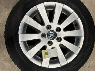 шина Volkswagen Passat B6 (2005 - 2010)