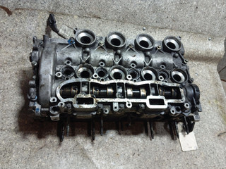 головка блока цилиндров Peugeot 307 1 поколение (2001 - 2005), 1.6 л., HDi, дизель, МКПП
