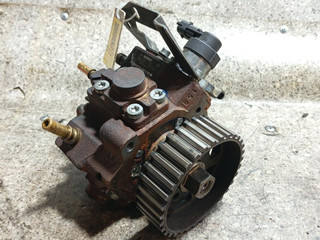 ТНВД Peugeot 307 1 поколение (2001 - 2005), 1.6 л., HDi, дизель, МКПП, 0445010102