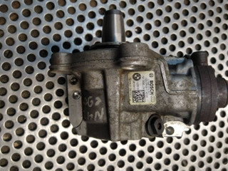 ТНВД BMW 3 серия F30/F31/F34 2014, 2.0 л., дизель, 7810696
