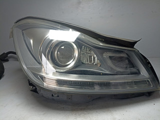фара правая Mercedes-Benz C-Класс W204 [рестайлинг] C204 2011, 2.1 л., OM 651.911, дизель, АКПП, серебристый, седан, задний привод, A2048205859