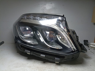фара правая Mercedes-Benz GLS-Класс X166 2018, 3.0 л., OM 642.826, дизель, АКПП, синий, внедорожник 5 дв., полный привод, правый руль, A1669064803