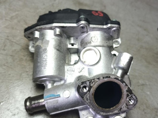 клапан EGR Mercedes-Benz GLE W166 2016, 3.0 л., OM 642.826, дизель, АКПП, A6421402260