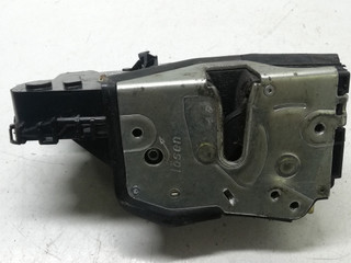 замок двери передней левой BMW 3 серия E46 2001, седан, правый руль, 7011243