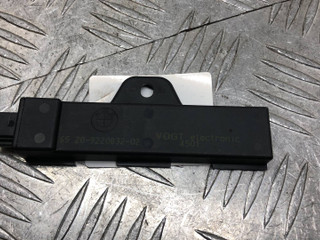 Антенна системы комфортного доступа BMW 5 серия F07/F10/F11 2011, 2.0 л., N47 D20 C, дизель, МКПП, седан, задний привод, правый руль, 65209220832, 9220832