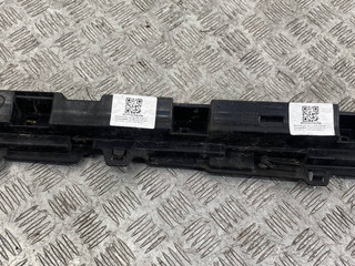 Кронштейн крепления порога BMW 3 серия F30/F31/F34 2014, 2.0 л., N47 D20 C, дизель, МКПП, седан, задний привод, правый руль, 51777256915, 7256915