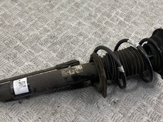 амортизатор передний правый BMW 3 серия F30/F31/F34 2014, 2.0 л., N47 D20 C, дизель, МКПП, седан, задний привод, правый руль, 6791579, 31316791579