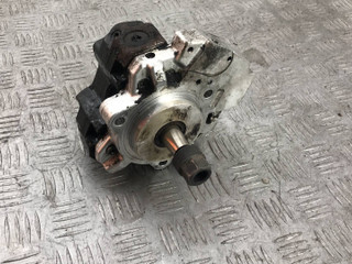 ТНВД BMW 5 серия E60/E61 2006, 3.0 л., M57 D30 (306D2), дизель, 7788678, 13518511826, 8511826, 0445010073