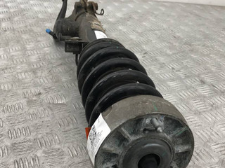 амортизатор передний правый BMW X5 F15 2015, 3.0 л., N57 D30 A, дизель, АКПП, mineralweiß metallic (a96), внедорожник 5 дв., полный привод, правый руль, 37116863174, 6863174, 31336862235, 6862235
