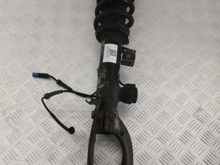 амортизатор передний правый BMW X5 F15 2017, 4.0 л., дизель, АКПП, black sapphire metallic (475), внедорожник 5 дв., полный привод, 37116875084