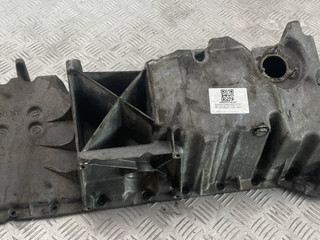 масляный поддон BMW X5 E70 [рестайлинг] E70 2010, 3.0 л., M57 D30 (306D5), дизель, АКПП, внедорожник 5 дв., полный привод, 7801367