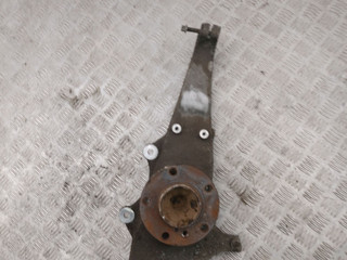 ступица передняя правая BMW 5 серия F07/F10/F11 F10 2012, 2.5 л., дизель, АКПП, sophistog brillan metall (b90), седан, задний привод, правый руль