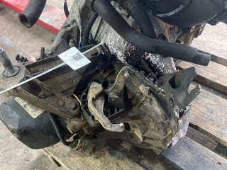 КПП механическая (МКПП) Renault Kangoo 2 поколение 2010, 1.5 л., K9K 800, дизель, МКПП, JR5154, 320103275R, 7711497292, 7701978877