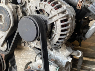 генератор Volkswagen Touran 1 поколение 2005, 2.0 л., BLX, бензин, МКПП
