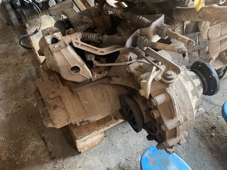 КПП механическая (МКПП) Volkswagen Touran 1 поколение 2005, 2.0 л., BLX, бензин, МКПП