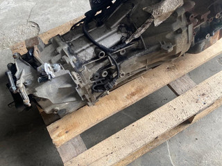 КПП механическая (МКПП) Ford Transit 7 поколение 2009, 2.4 л., H9FB, дизель, МКПП, 8C1R7003BA