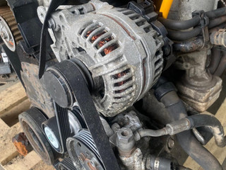 генератор Audi A4 B7 2007, 1.9 л., BRB, дизель, МКПП, 06F903023J, 0124525092