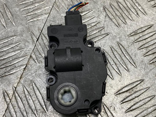 моторчик заслонки печки BMW 3 серия F30/F31/F34 [рестайлинг] F30 2015, 2.0 л., N47 D20 C, дизель, МКПП, estoril blau (b45), седан, полный привод, правый руль, 64119321034, 412650750, 9321034, 4126507