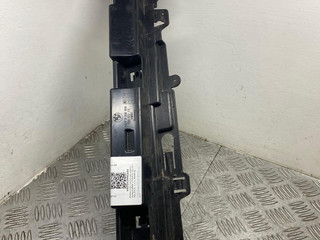 Кронштейн крепления порога BMW 3 серия F30/F31/F34 [рестайлинг] F30 2015, 2.0 л., N47 D20 C, дизель, МКПП, estoril blau (b45), седан, полный привод, правый руль, 51777256916, 7256916
