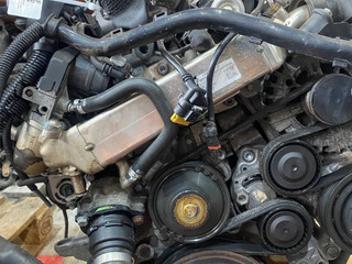 охладитель EGR / Радиатор EGR BMW 3 серия F30/F31/F34 [рестайлинг] F30 2015, 2.0 л., N47 D20 C, дизель, МКПП, estoril blau (b45), седан, полный привод, правый руль, 7810751, 11717810751