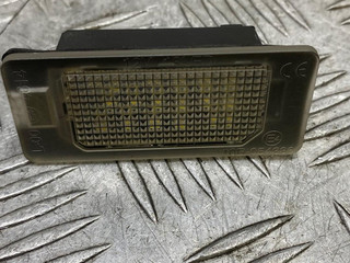 подсветка номера BMW 3 серия F30/F31/F34 [рестайлинг] F30 2015, 2.0 л., N47 D20 C, дизель, МКПП, estoril blau (b45), седан, полный привод, правый руль