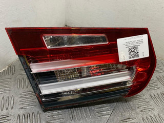 фонарь крышки багажника левый BMW 3 серия F30/F31/F34 [рестайлинг] F30 2015, 2.0 л., N47 D20 C, дизель, МКПП, estoril blau (b45), седан, полный привод, правый руль, 63217371111, 7371111