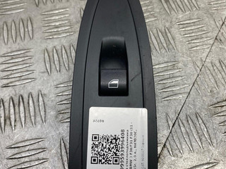 кнопка стеклоподъемника двери BMW 3 серия F30/F31/F34 [рестайлинг] F30 2015, 2.0 л., N47 D20 C, дизель, МКПП, estoril blau (b45), седан, полный привод, правый руль, 61319208107, 9208107