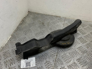 уплотнитель подкапотного пространства BMW 3 серия F30/F31/F34 [рестайлинг] F30 2015, 2.0 л., N47 D20 C, дизель, МКПП, estoril blau (b45), седан, полный привод, правый руль, 51767255804, 7255804