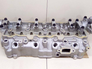 головка блока цилиндров Mitsubishi Galant 7 поколение 1997, 2.0 л., TD, дизель
