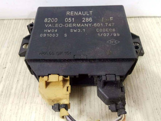блок управления парктрониками Renault Laguna 2 поколение 2004, 2.2 л., DCi, G9T 605, дизель, АКПП, серый, универсал, передний привод, 8200051286, VALEO