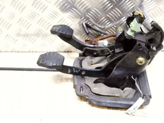 узел педальный (блок педалей) Renault Megane 1 поколение [рестайлинг] 2002, 1.9 л., дизель, МКПП, синий, универсал, передний привод, 8200185762