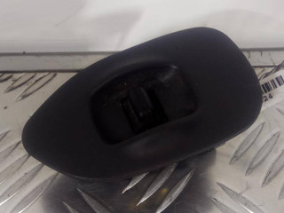 кнопка стеклоподъемника двери задней Subaru Legacy 2 поколение 1998, 2.0 л., i, EJ20, бензин, МКПП, серебристый, универсал, полный привод