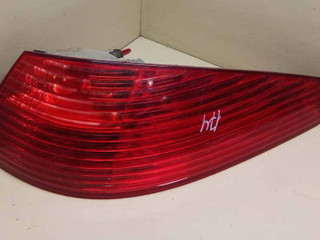 фонарь задний правый Peugeot 607 1 поколение 2002, 2.2 л., 4HX (DW12TED4/FAP), дизель, МКПП, седан, передний привод, 714025431801