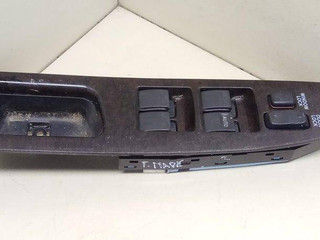 кнопка стеклоподъемника двери передней правой Toyota Mark II 7 поколение X90 1994, 2.5 л., i, 1JZ-GE, бензин, АКПП, белый, седан, полный привод, правый руль, 8482022360