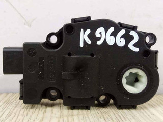 моторчик заслонки печки Mercedes-Benz R-Класс W251 V251.165 2006, 3.5 л., i, M 272.967, бензин, АКПП, бордовый, минивэн, полный привод, EFB336