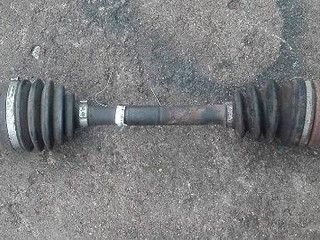 полуось передняя правая (приводной вал, ШРУС) Hyundai Tucson 1 поколение 2006, 2.7 л., i, бензин, 49500-2E810