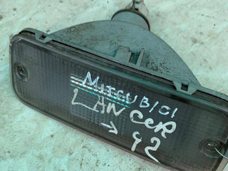фонарь задний правый Mitsubishi Lancer 5 поколение 1993