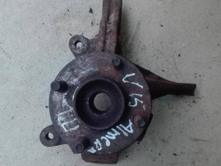 кулак поворотный левый Nissan Almera N15 1998