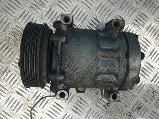 компрессор кондиционера Mitsubishi Carisma 1 поколение 1997, 1.9 л., TD, дизель, SD7H15, 7700872158