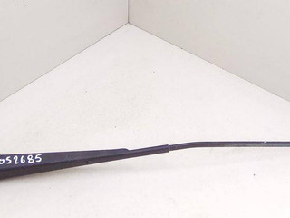 щеткодержатель задний Mazda 626 GF 1997, 2.0 л., i, бензин, 5МКПП, серебристый, хетчбэк 5 дв., передний привод, GE4T-67-421A