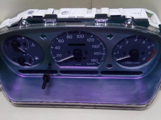 щиток приборов (приборная панель) Daihatsu Sirion 1 поколение M100 2000, 1.0 л., i, EJ-VE, бензин, МКПП, зеленый перламутр, хетчбэк 5 дв., передний привод, 8320097414