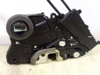 замок двери передней левой Toyota Yaris XP9 2006, 1.4 л., 1ND-TV, дизель, 5МКПП, серебристый, хетчбэк 3 дв., передний привод, 690400D140