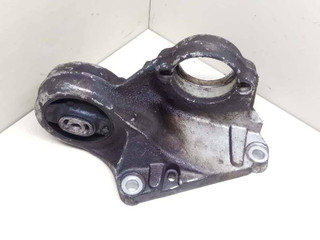 кронштейн полуоси Citroen C5 1 поколение 2001, 2.2 л., HDi, 4HX (DW12TED4/FAP), дизель, 5МКПП, серебристый, универсал, передний привод, 9635799580