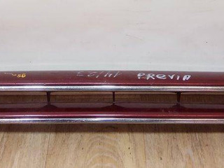 решетка радиатора Toyota Previa 1 поколение XR10 1993