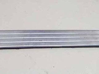 накладка на порог внутренняя Volkswagen Touareg 1 поколение 2005, 3.2 л., i, BMX, бензин, АКПП, серый, внедорожник 5 дв., полный привод, 7L0853656C