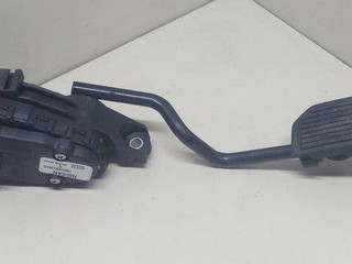 педаль Nissan Almera Tino V10 2003, 2.2 л., D, дизель, 18002BU400, NISSAN