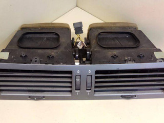 дефлектор обдува салона BMW 7 серия E65/E66/E67 E65 2003, 4.4 л., i, M62 B44 (448S1), бензин, АКПП, черный, седан, задний привод, 8223599, 6911203, 6911204