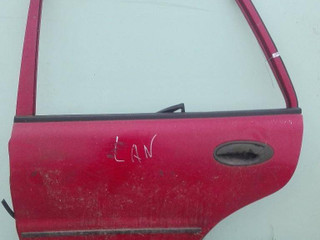 уплотнитель двери Mitsubishi Lancer 6 поколение 1995, красный, седан, MR101191