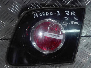 фонарь крышки багажника правый Mazda 3 BK 2004, хетчбэк 5 дв.